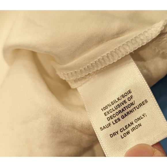 Lafayette 148 New York Ivory 100% Silk Top Size Medium - Picture 4 of 7